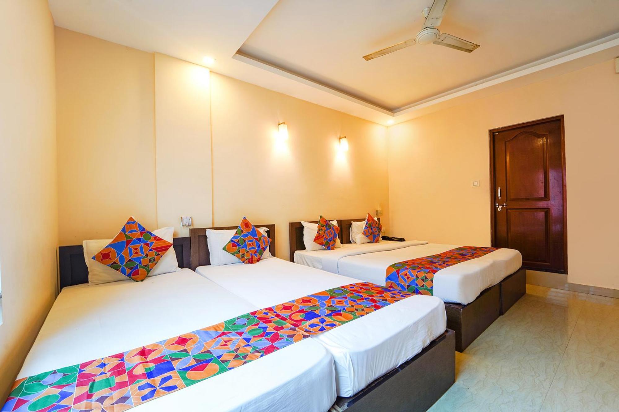 Zion Plaza Otel Nedumbassery Dış mekan fotoğraf