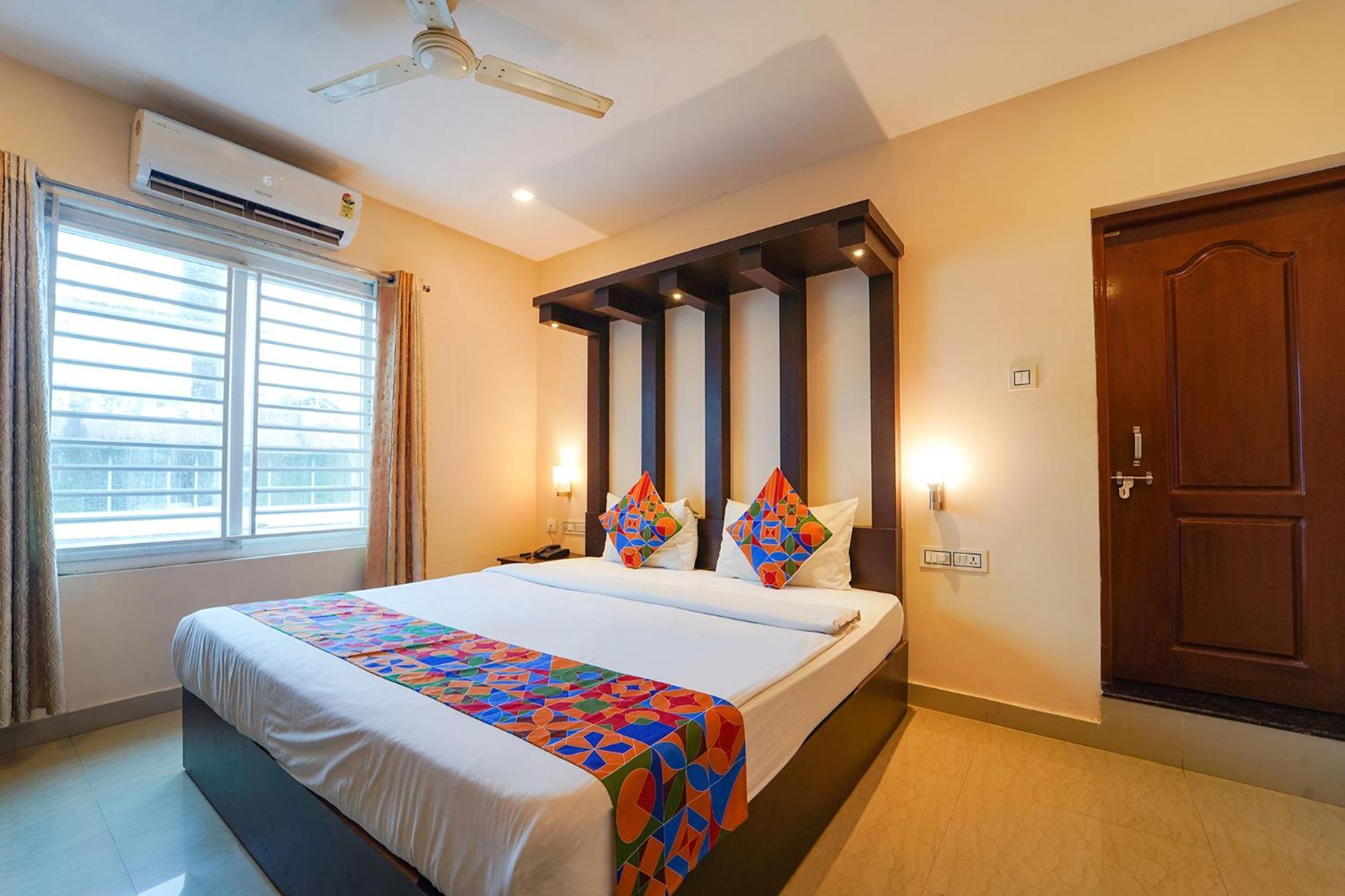 Zion Plaza Otel Nedumbassery Dış mekan fotoğraf