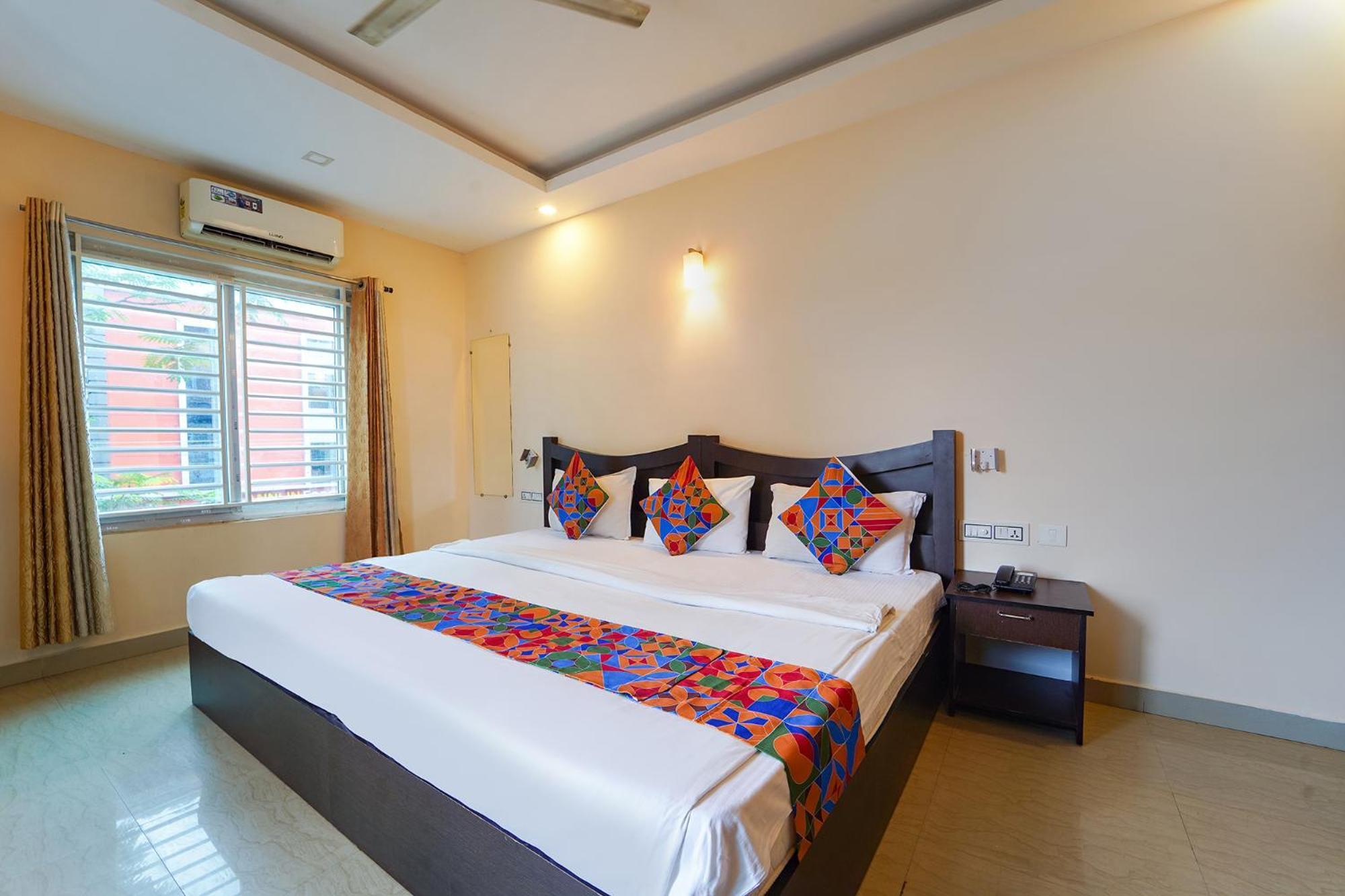 Zion Plaza Otel Nedumbassery Dış mekan fotoğraf