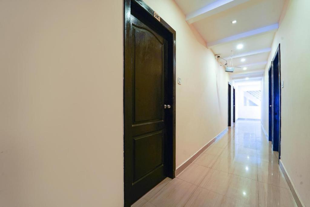 Zion Plaza Otel Nedumbassery Dış mekan fotoğraf